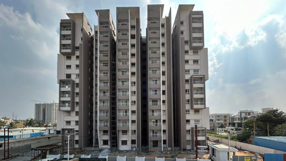 1514 Sq.Ft Flat with 3BHK For Sale in Hormavu