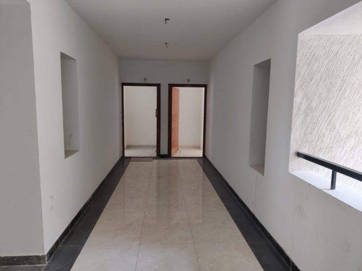 1566 Sq.Ft Flat with 3BHK For Sale in Thanisandra Main Road