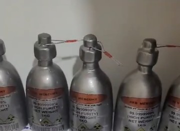 MERCURE rouge a vendre