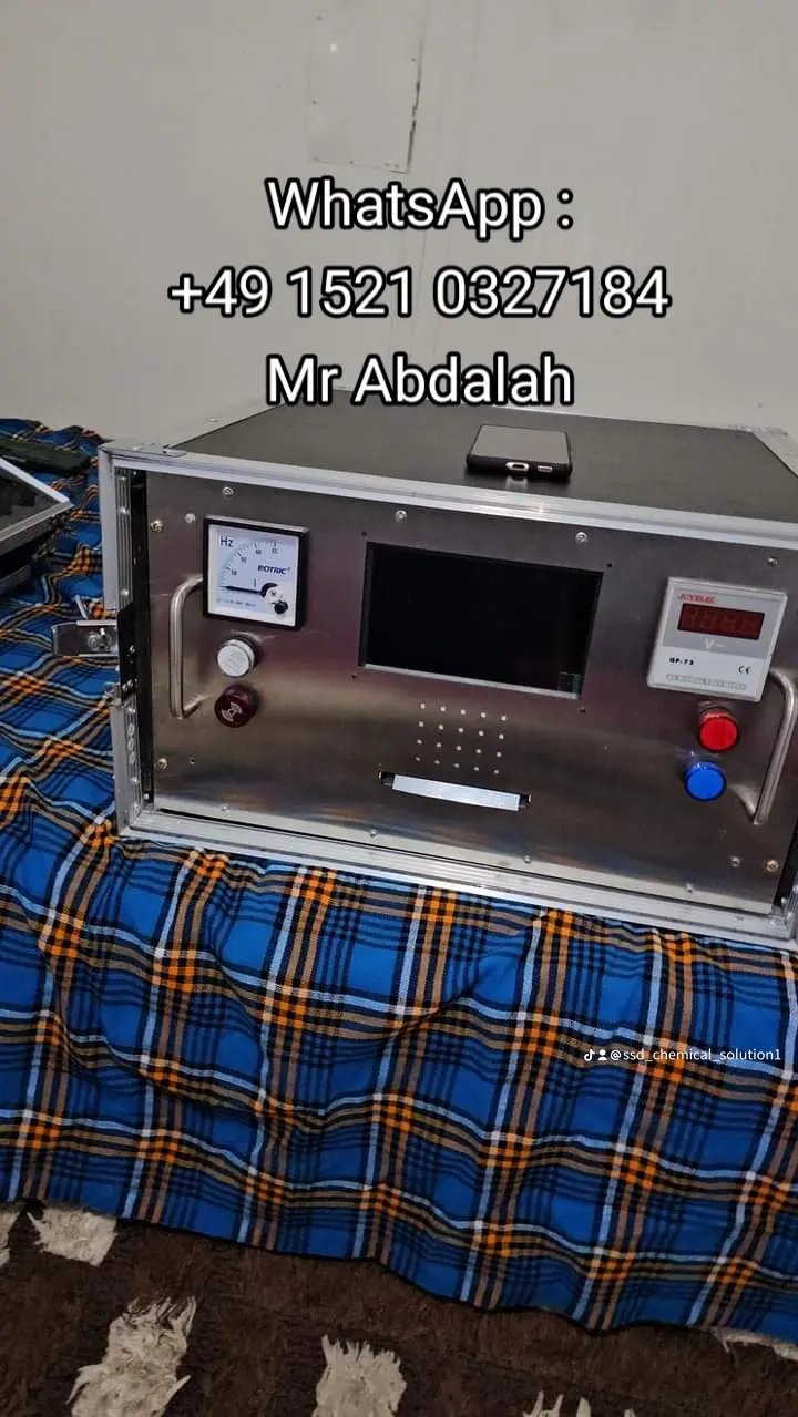 MACHINE DE LAVAGE DES BILLETS NOIRS