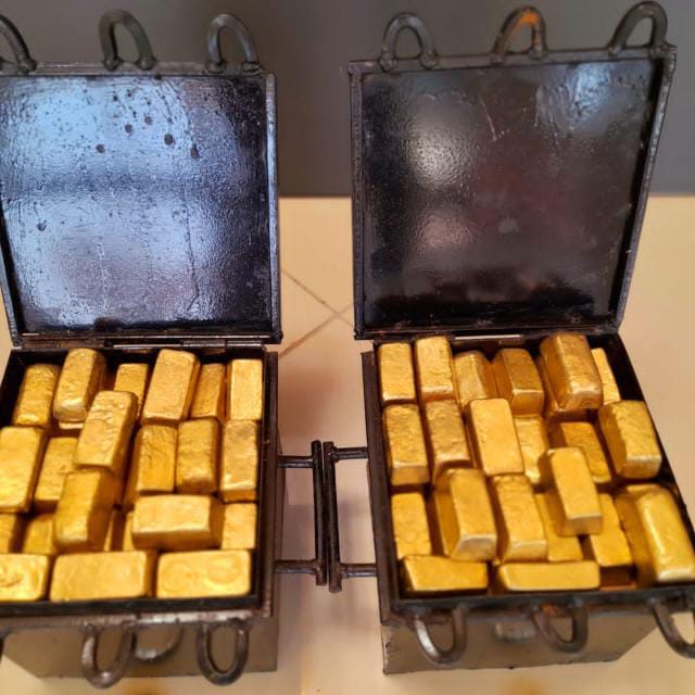 Gold Nugget, Gold Bars For Sale +27604581586 Purity: 98.05% in Durban Limpopo Bloemfontien Mpumalanga